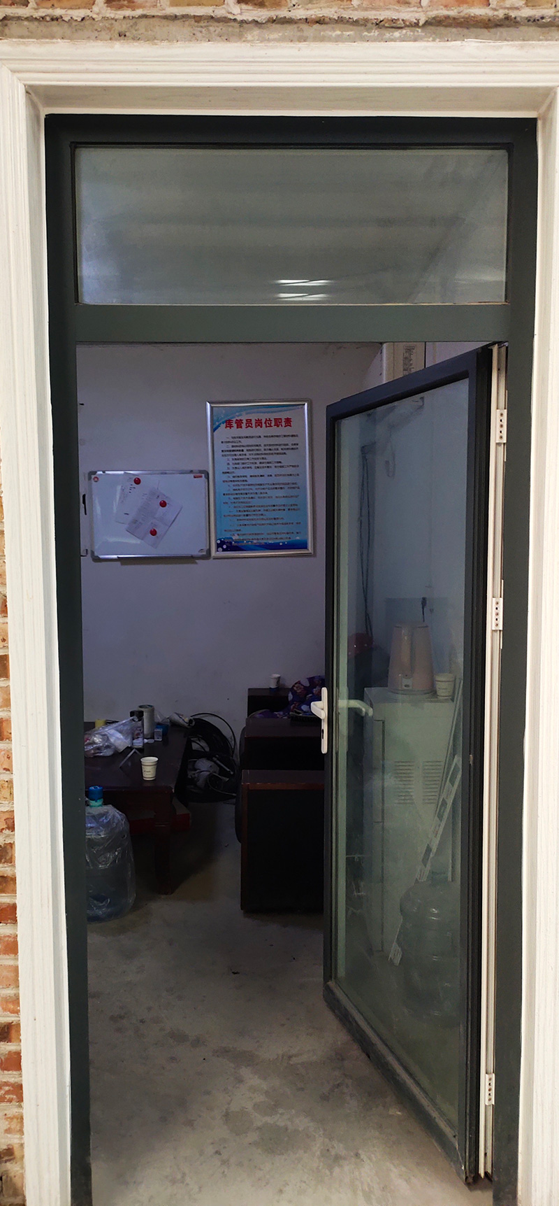 All aluminum system Windows